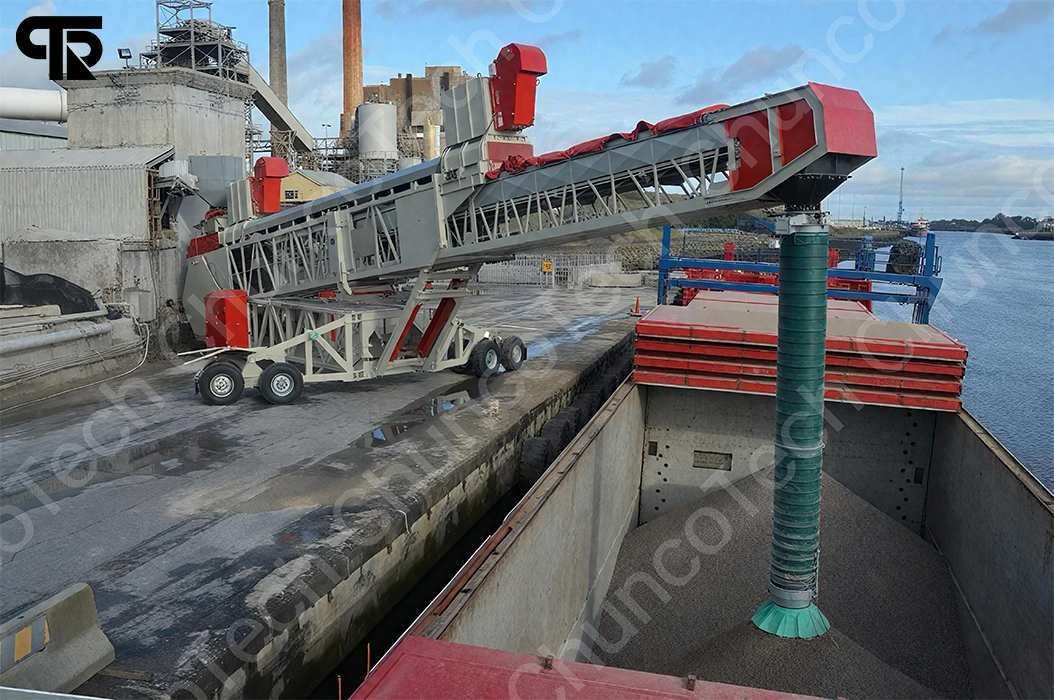 Ship Loaders Use Continuous and Efficient Operation to Open the "Golden Throat" of the Loading Process for Bulk Cargo Terminals