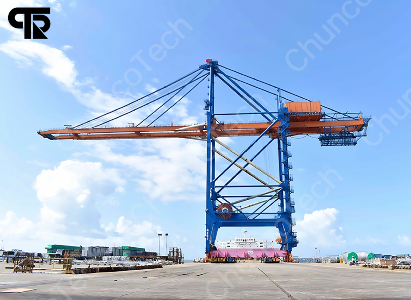 STS Cranes Use Ultra-High Efficiency and Precise Container Alignment to Become the "Quayside Workhorse" for Container Terminal Loading and Unloading